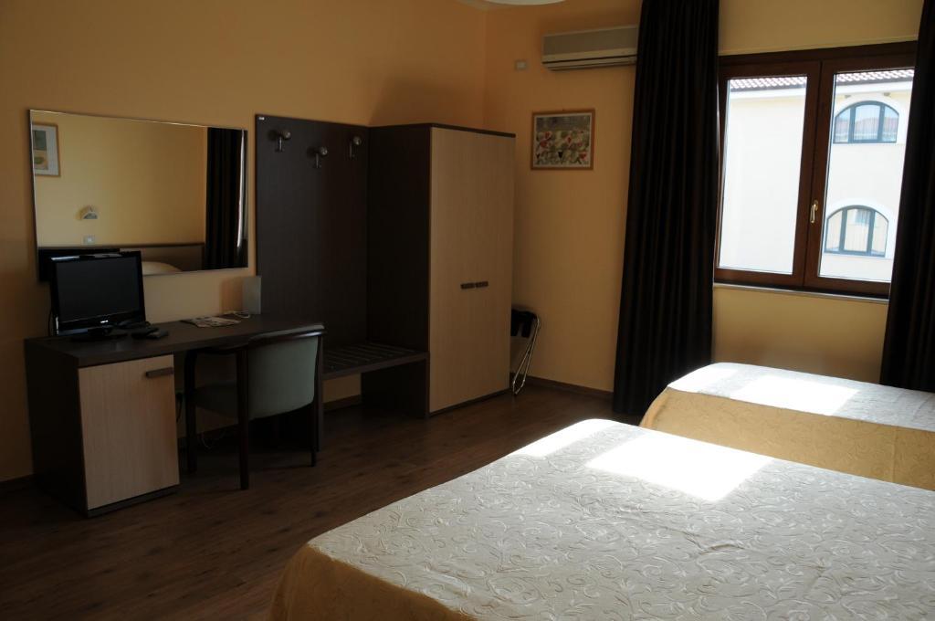 Hotel Barbieri Altomonte Room photo