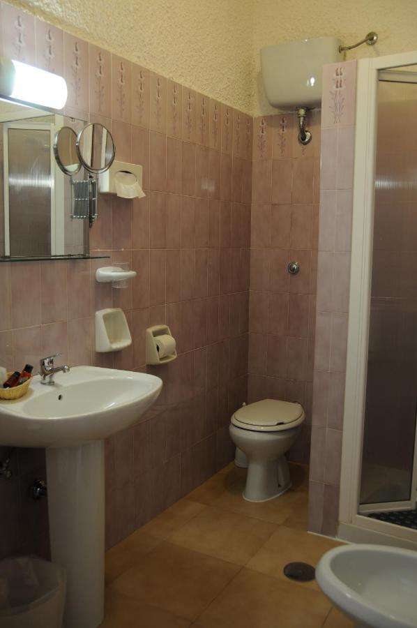 Hotel Barbieri Altomonte Room photo